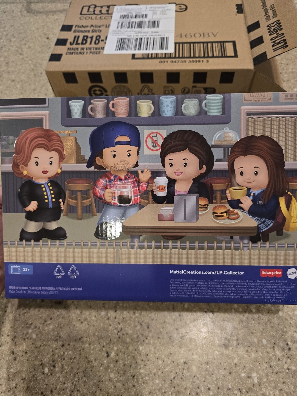 Fisher-Price Little People Gilmore Girls Figure Set - Picture 6 of 7